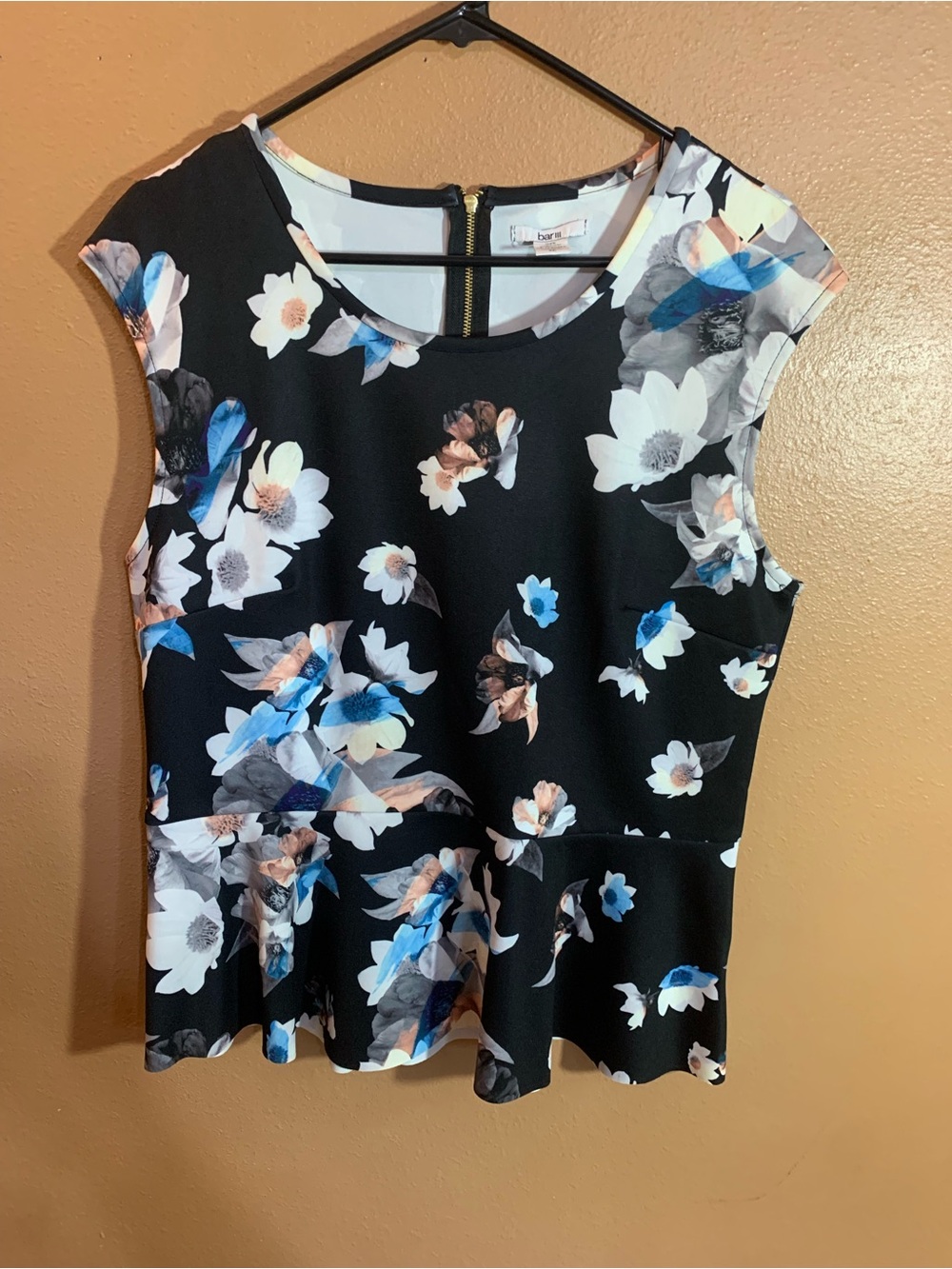 Bar III Black Blue & Cream Floral Peplum Scuba Blouse - XL